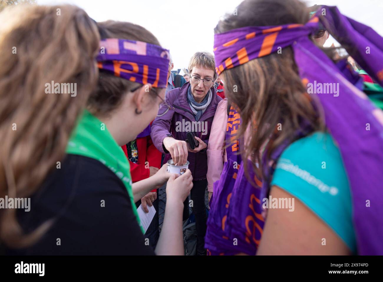 Eroeffnungsgottesdienst des Katholikentags auf dem Domplatz in Erfurt