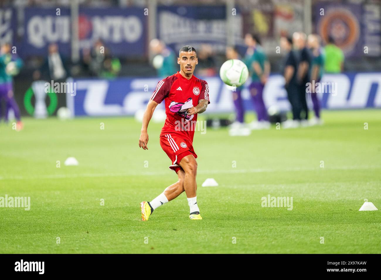 Athens, Greece. 29th May, 2024. Chiquinho of Olympiacos seen during the warm up before UEFA Conference League final between Olympiacos and Fiorentina at OPAP Arena in Athens. Credit: Gonzales Photo/Alamy Live News Stock Photo