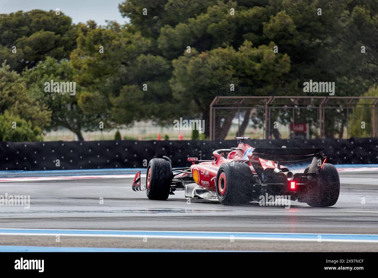 Testing PIRELLI tyre 2025 FERRARI Charles Leclerc at Circuit Paul