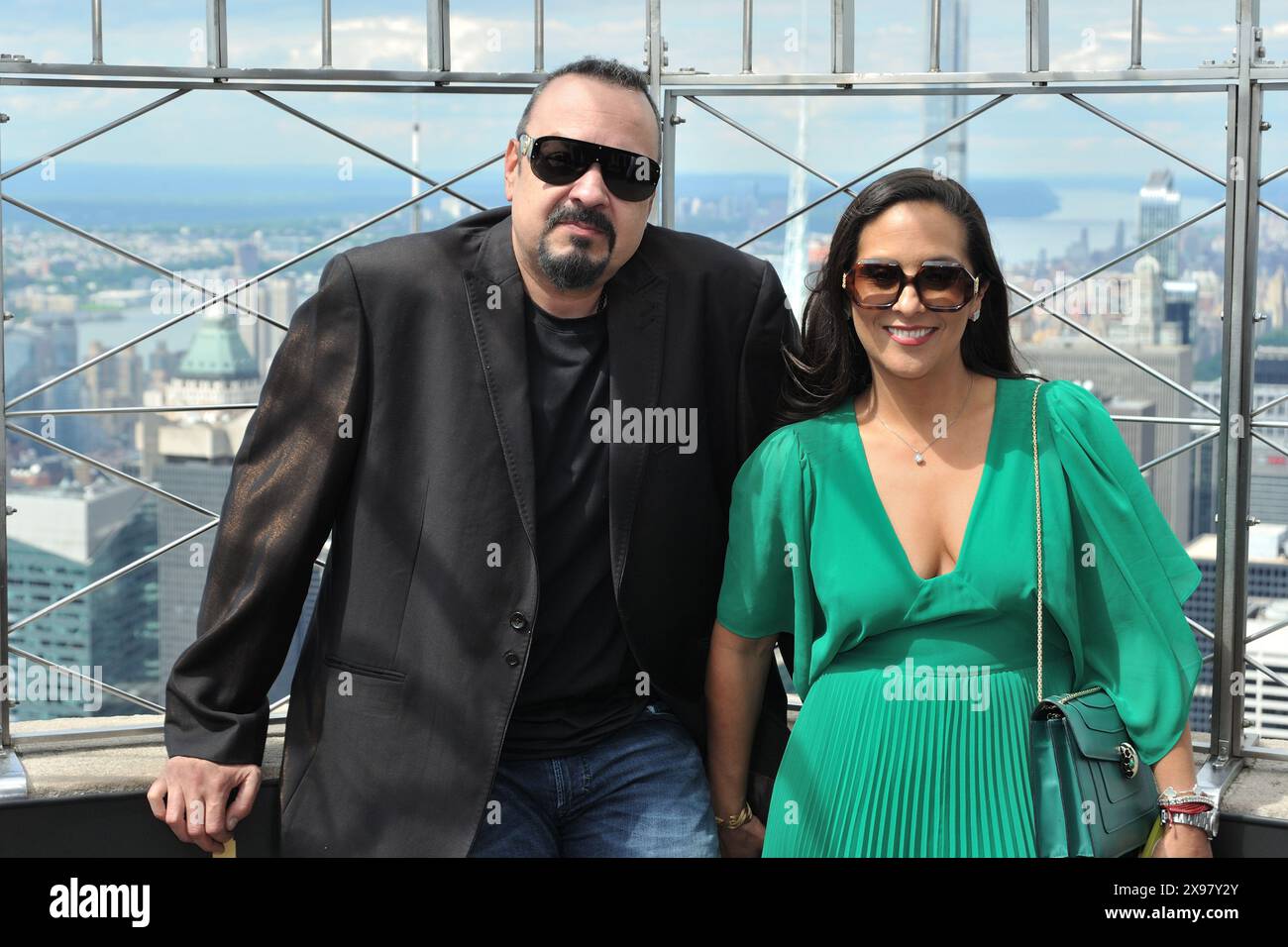 LR Pepe Aguilar and Aneliz AlvarezAlcala visit the Empire State(09)