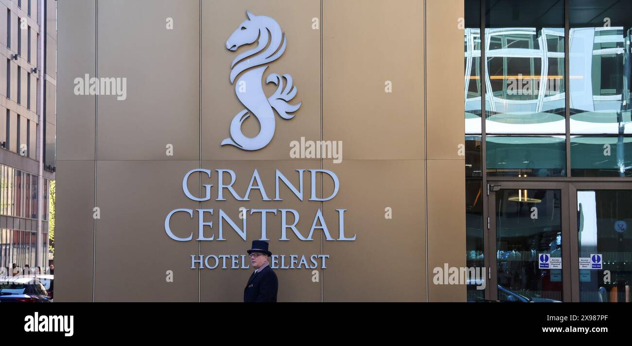 Hotel sign Belfast city centre. Wall-mounted exterior Grand Central Hotel Belfast with Grand Central hotel concierge. Stock Photo