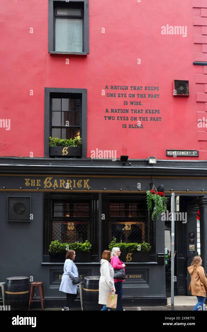 Belfast pub, Public house Belfast city centre, pub exterior and sign The Garrick Belfast, Northern Ireland. Stock Photo