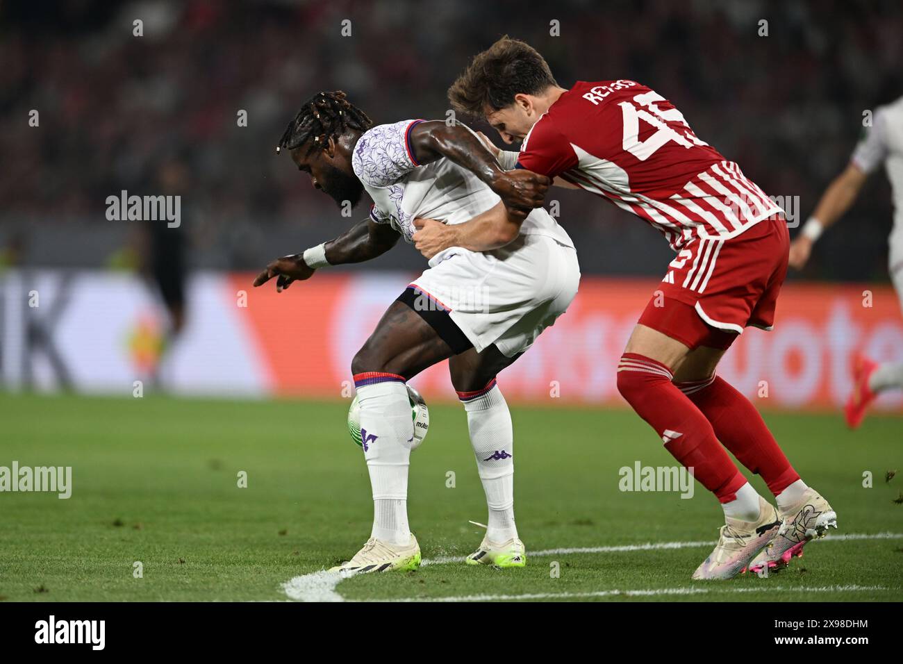 Ballon Molten Finale Conference League 2024 – AEK Arena – Olympiakos Vs Fiorentina – Neuf