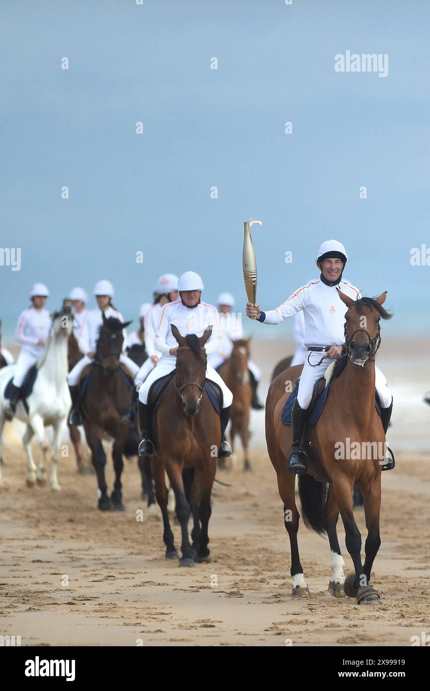 Paris olympics 2024 gabon hires stock photography and images Alamy