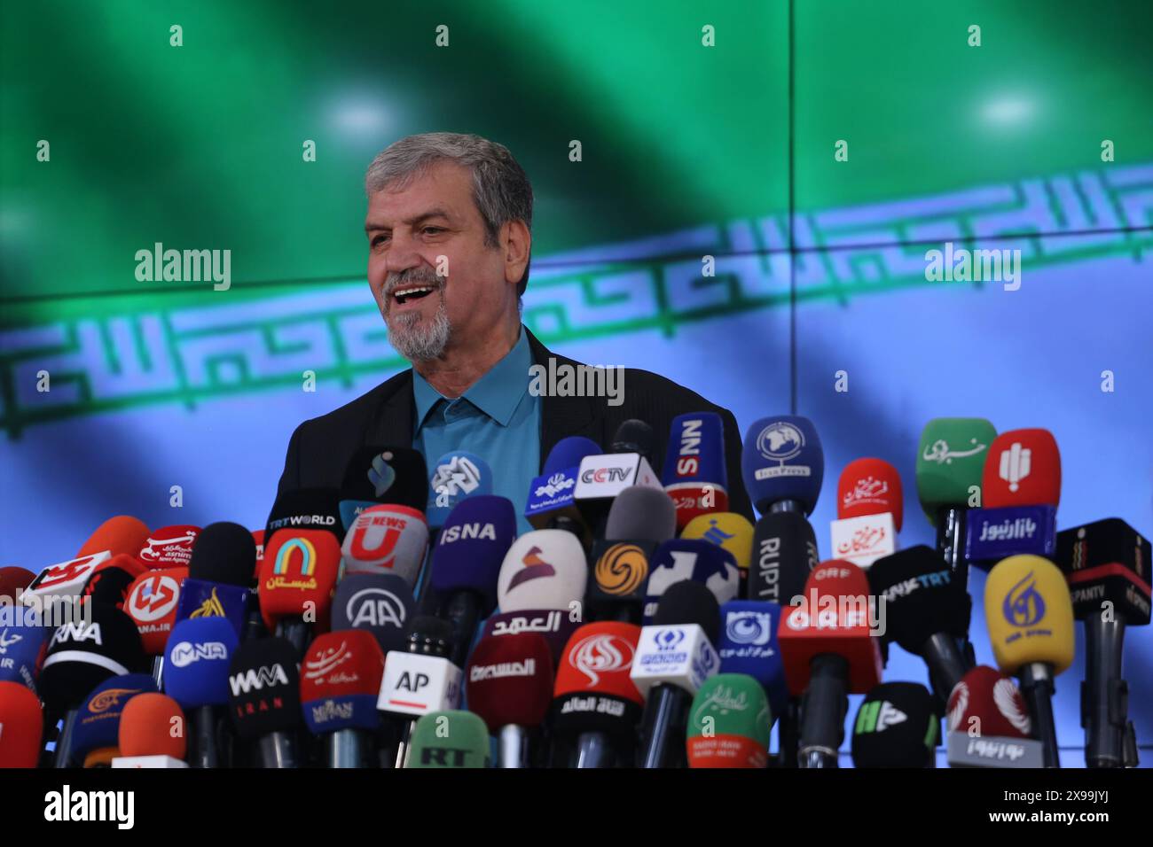 Tehran, Iran. 30th May, 2024. Former Iranian lawmaker MOSTAFA KAVAKEBIAN, the Secretary General of Mardomsalari, or Democracy Party, attends a press conference while registering his name as a candidate for the June 28 presidential elections at the Interior Ministry in Tehran, Iran. Iran opened a five-day registration period Thursday for hopefuls wanting to run in the presidential election to replace the late Ebrahim Raisi, who was killed in a helicopter crash earlier this month with seven others. Credit: ZUMA Press, Inc./Alamy Live News Stock Photo