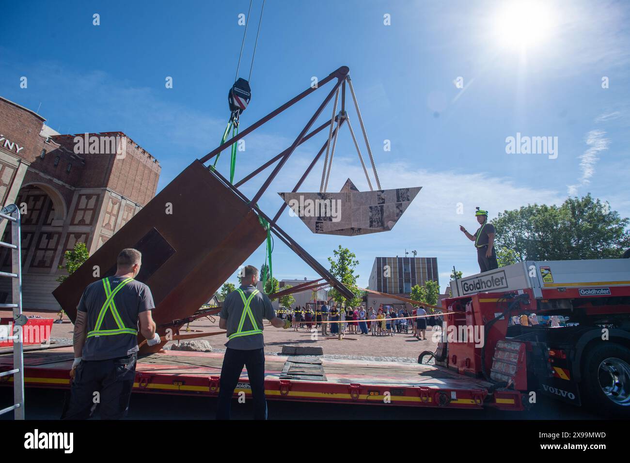 Pardubice, Czech Republic. 30th May, 2024. Unveiling of new installation by artist David Cerny designed for Svitani school in Automaticke Mlyny in Pardubice, Czech Republic, May 30, 2024. Credit: Josef Vostarek/CTK Photo/Alamy Live News Stock Photo