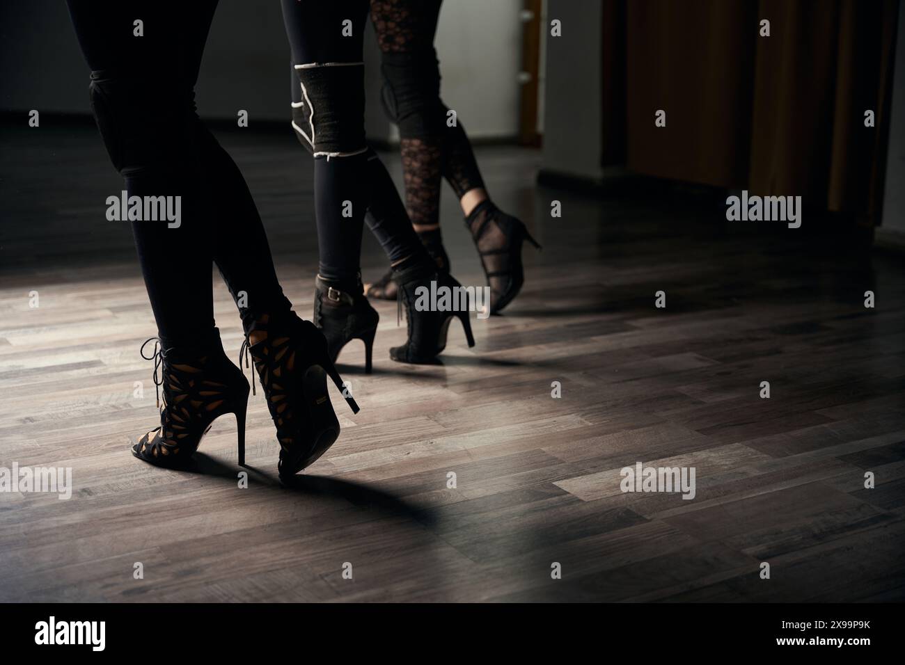 Bevel position hires stock photography and images Alamy