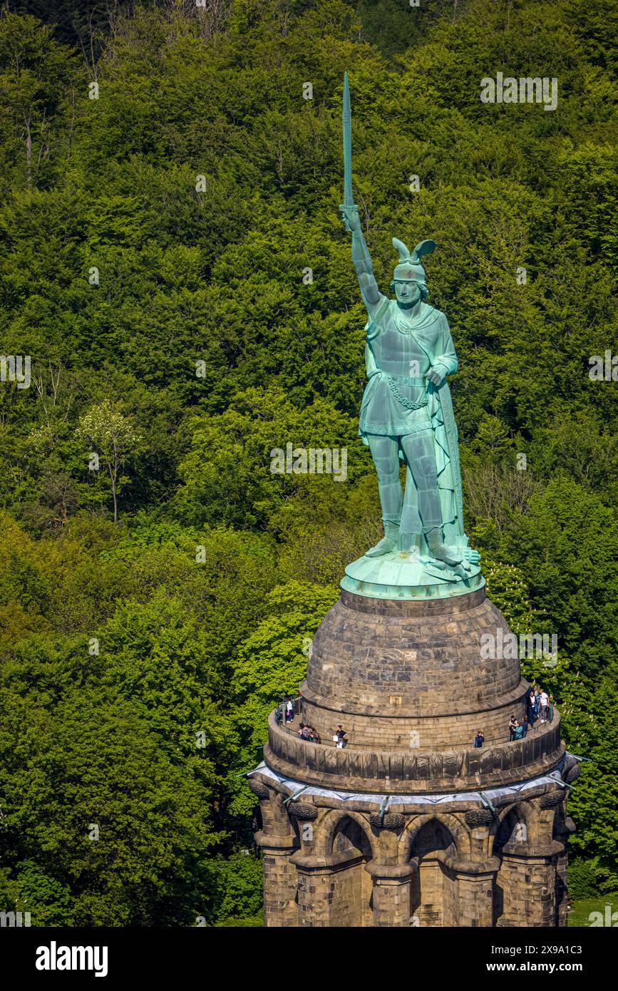 luftbild-hermannsdenkmal-kulturelle-statue-des-cheruskerf-rsten-nach