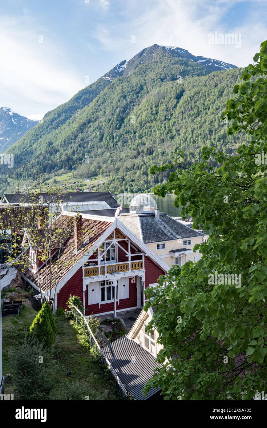 Crystal dome art installation hires stock photography and images Alamy