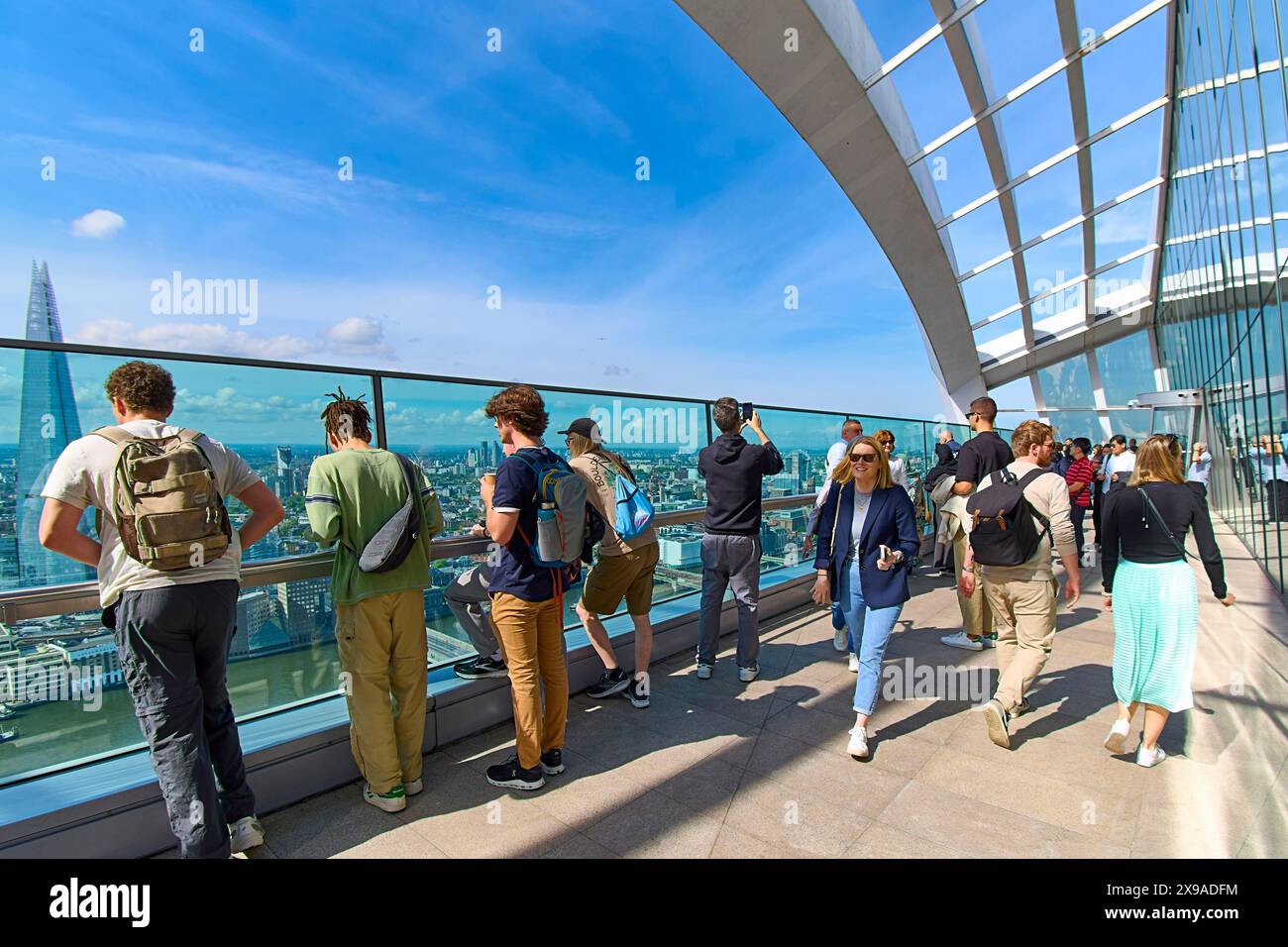 Sky Garden  London 'Walkie Talkie' skyscraper  155m-high rooftop garden people on the open air viewing  balcony Stock Photo