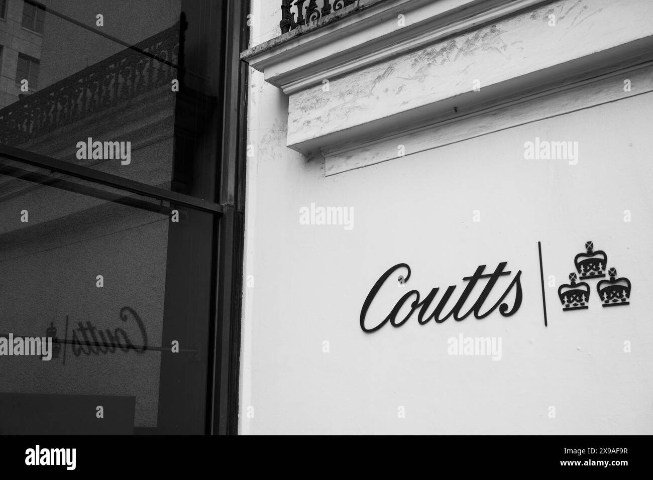 Black and White, Coutts Private Bank, The Strand, London, England, UK, GB. Stock Photo