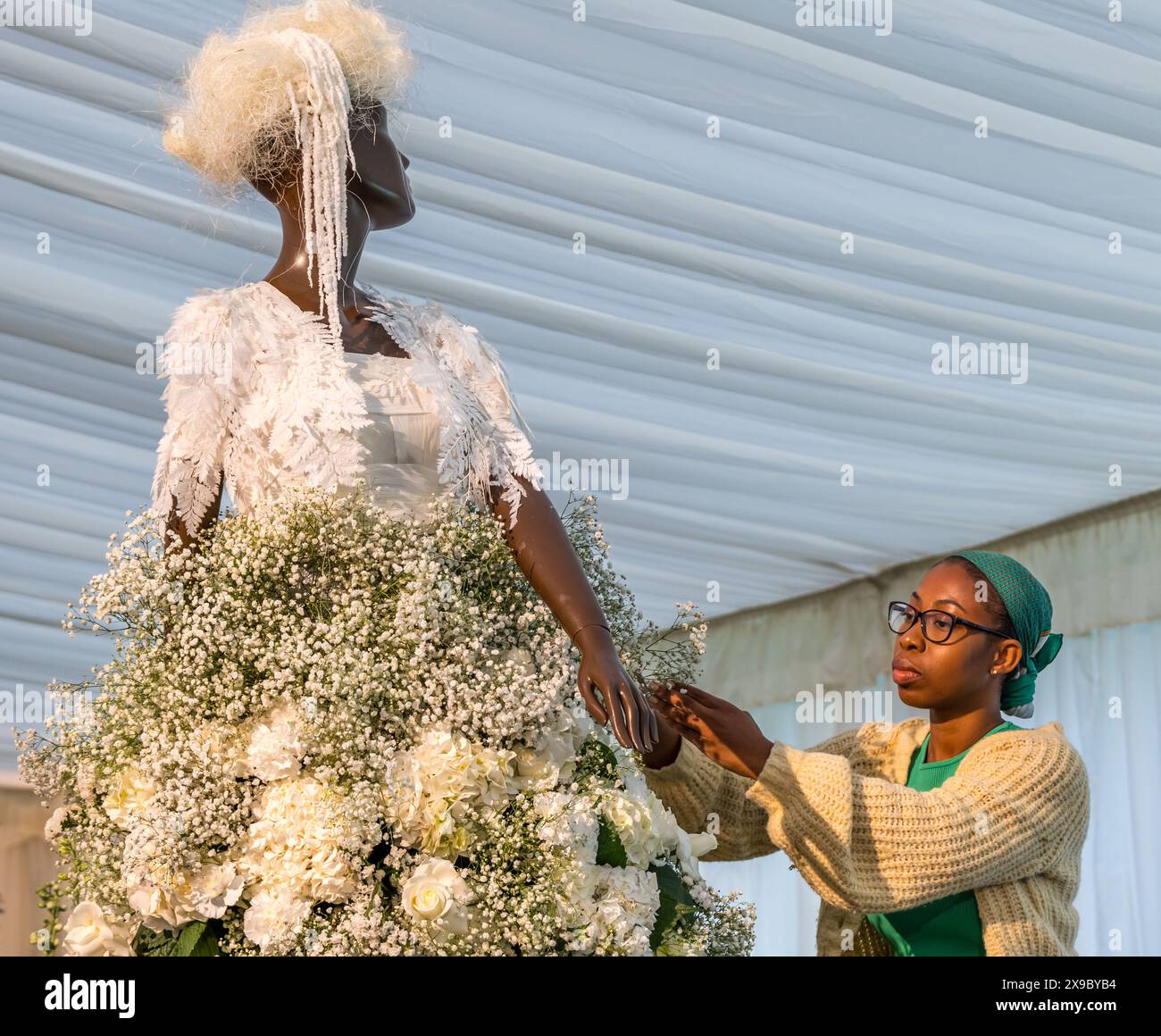 Best Prenatal Yoga in Boston \u0026 Metro West: 5 Studios Offering In-Person  Classes, image size:1300x1160