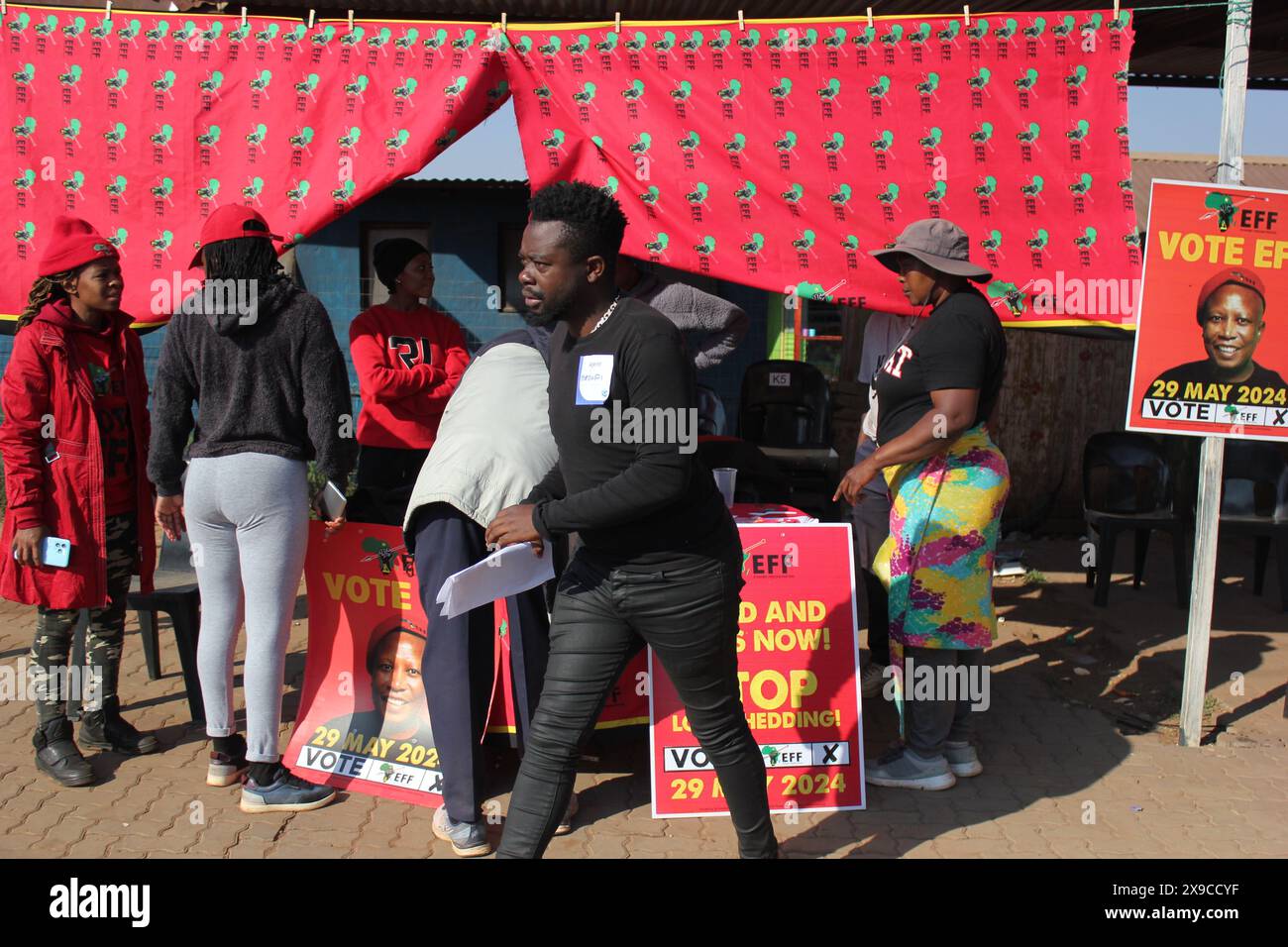 Pretoria, Gauteng, South Africa. 29th May, 2024. South Africans vote in