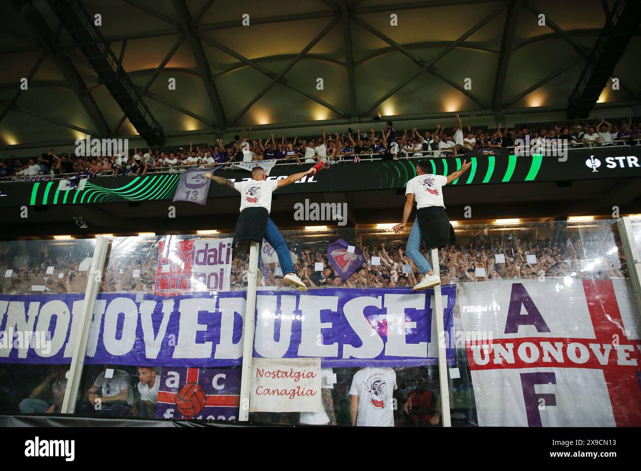 Plantilla de UECL FINAL 2024 OLYMPIAKOS VS FIORENTINA | PosterMyWall