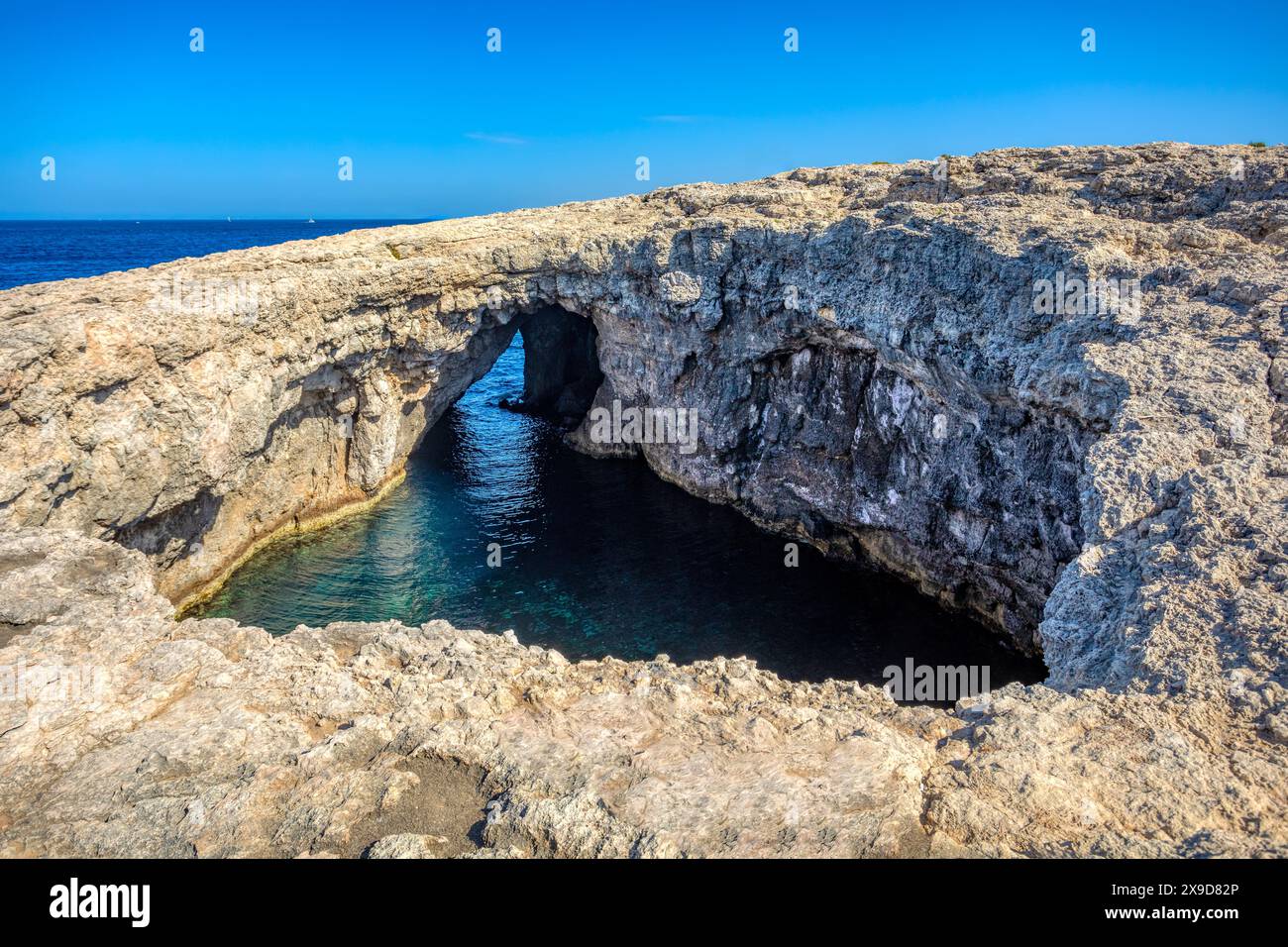 Blue lagoon malta hi-res stock photography and images - Alamy