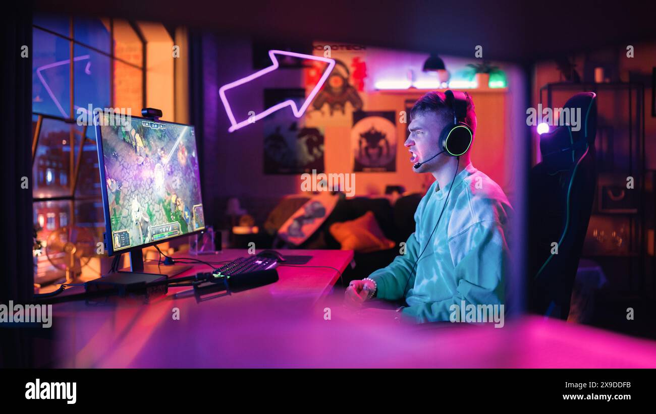 Angry professional gamer gaming hi-res stock photography and images - Alamy