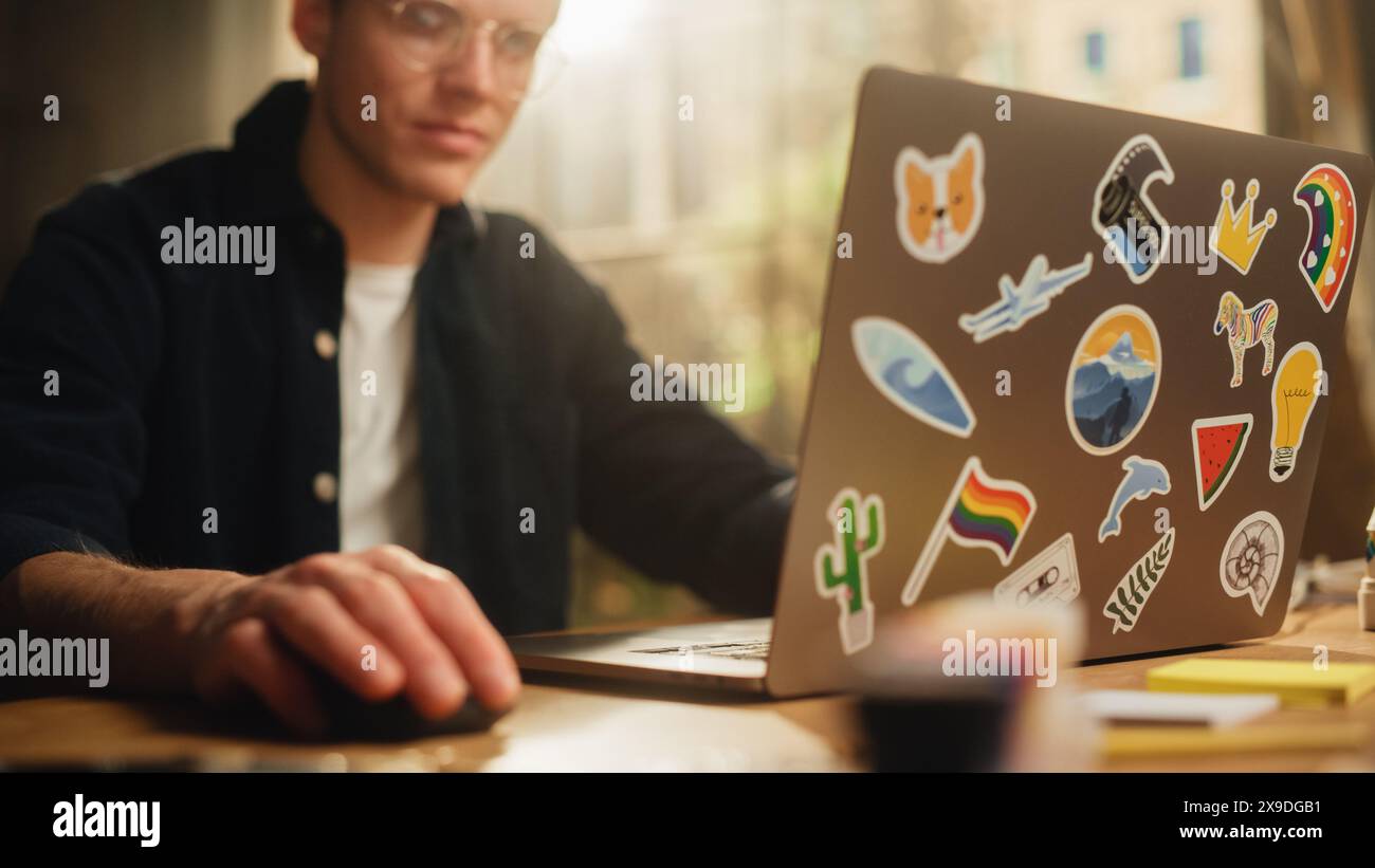 Software engineer coding hi-res stock photography and images - Alamy