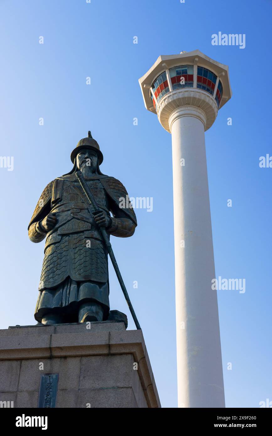 Diamond (Busan) Tower in Yongdusan Park, Busan, South Korea Stock Photo