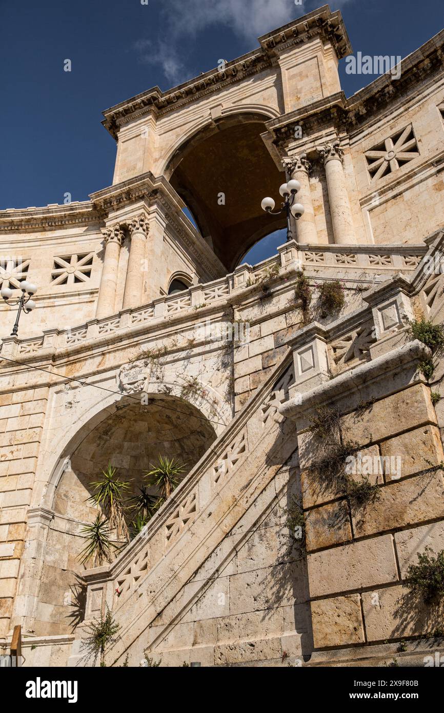 Ancient Populations of Italy and Their Cultures | Weird Italy, image size:866x1390