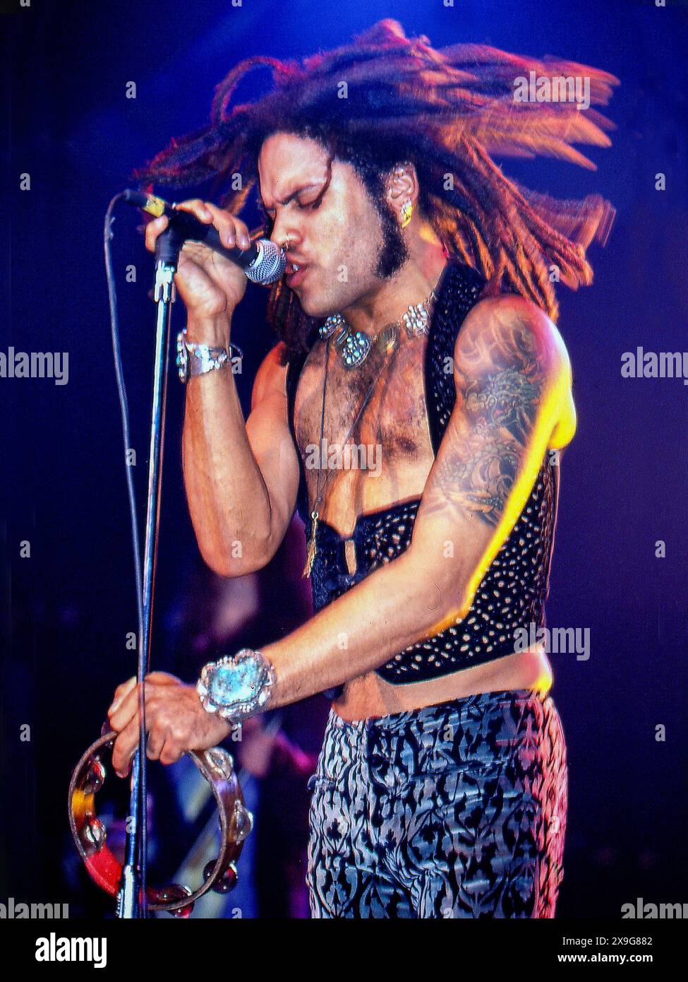 Lisa bonet and lenny kravitz hi-res stock photography and images