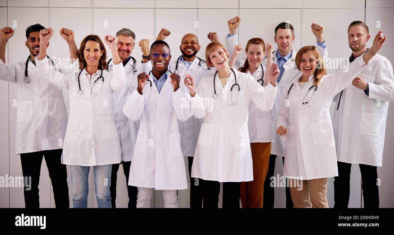 Young positive team doctors hi-res stock photography and images - Alamy