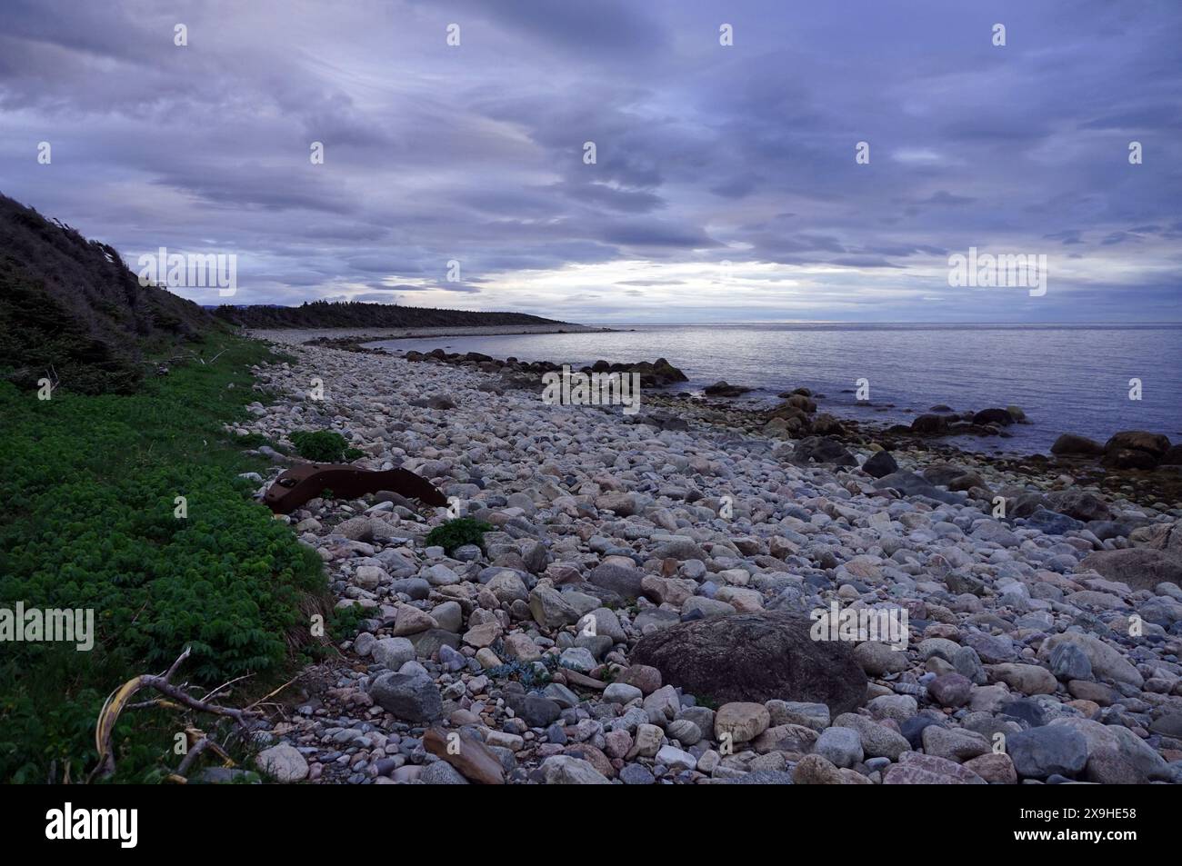 Rocky landscape shore beach hi-res stock photography and images - Alamy