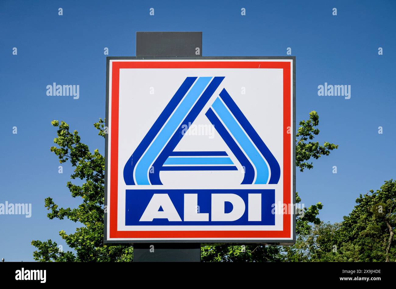 Aldi Nord Logo, Berlin, Deutschland Stock Photo Alamy