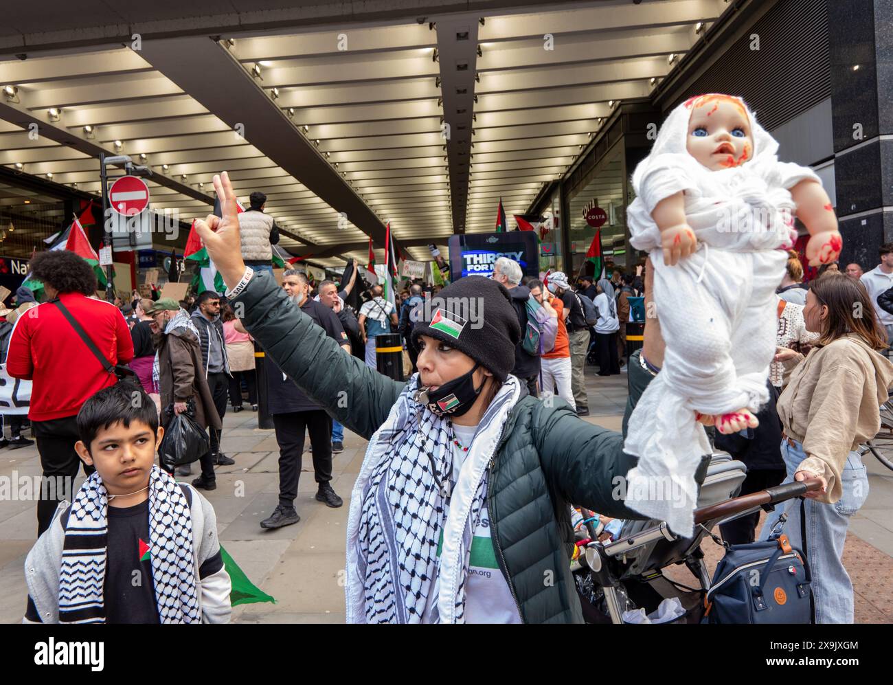 Palestinian baby deaths hires stock photography and images Alamy