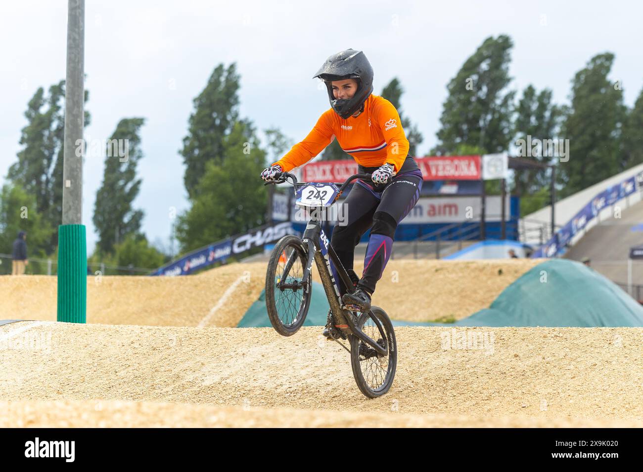 Amber bmx 2025