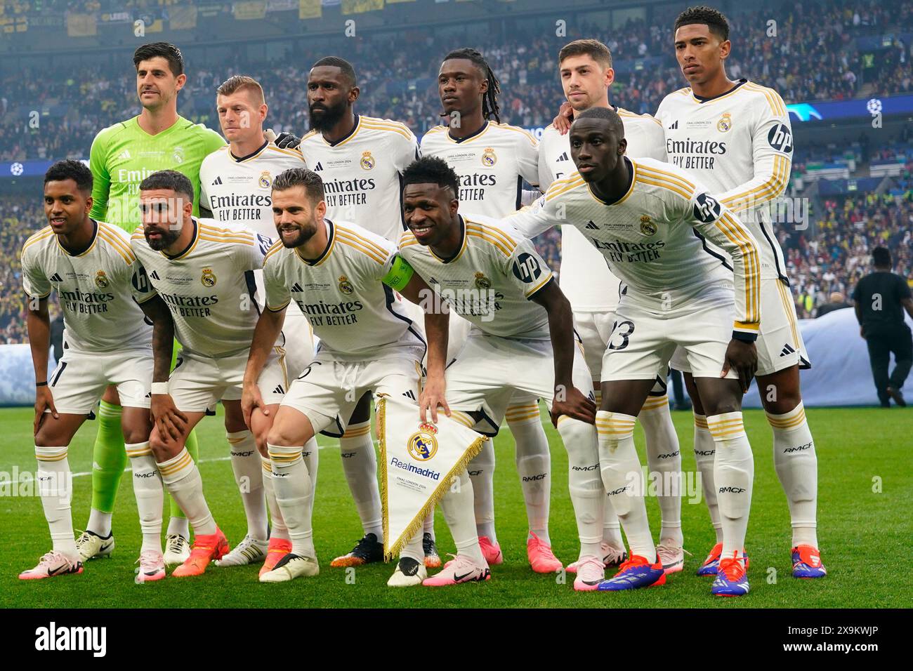 London, UK. 01st June, 2024. Real Madrid team group during the UEFA Champions League Final match between Borussia Dortmund and Real Madrid played at Wembley Stadium on June 1, 2024 in London, England. (Photo by Bagu Blanco/PRESSINPHOTO) Credit: PRESSINPHOTO SPORTS AGENCY/Alamy Live News Stock Photo