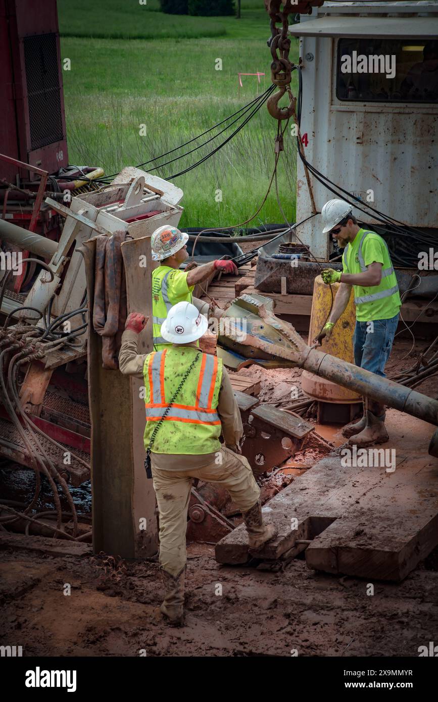 Industrial drill site for underground natural gas pipeline installation ...