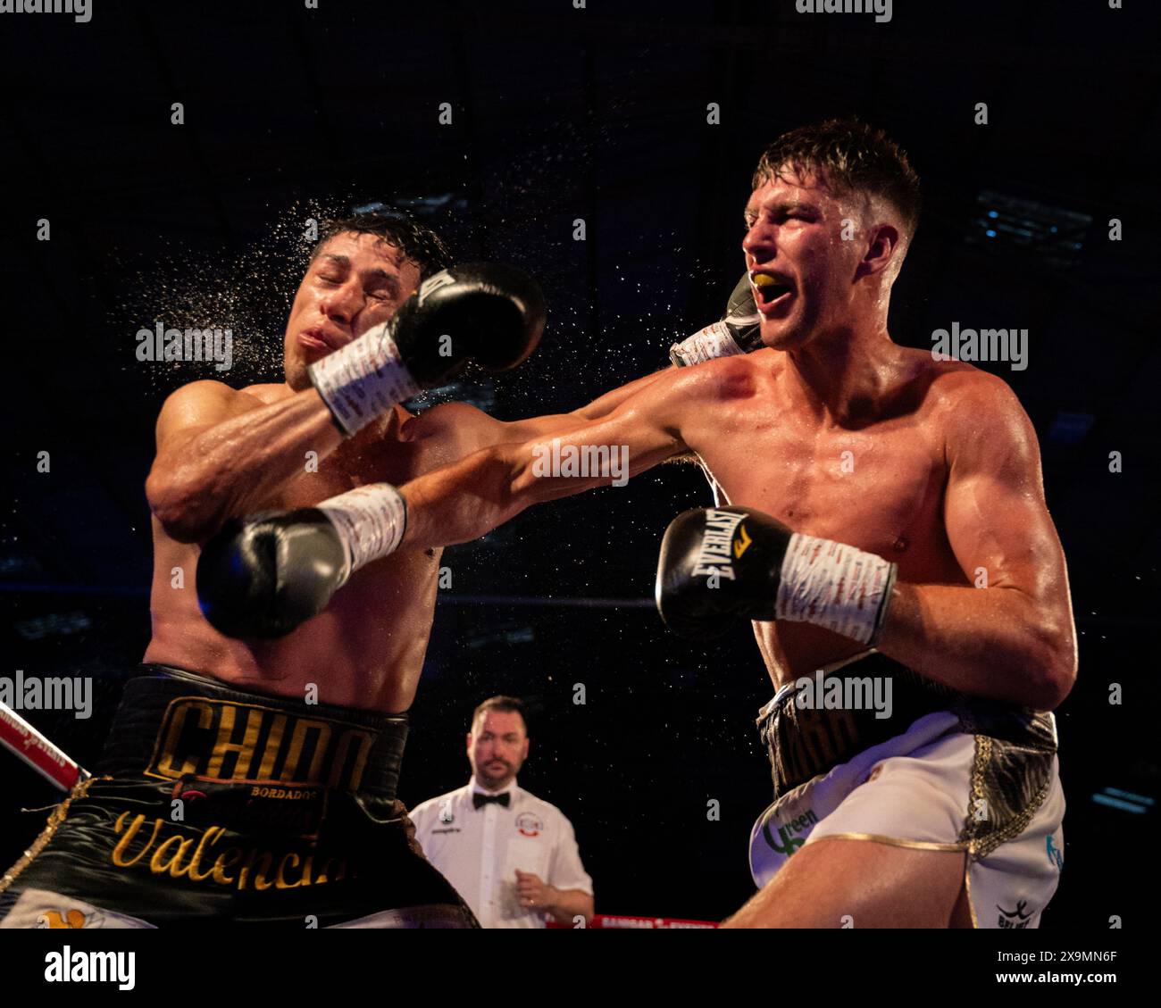 Cardiff, UK. 01st June, 2024. Mark Davies V Fernando Valencia boxing match fight on the undercard of George v Pocock and Tinklin v Dragone for Sanigar Events and West Country Boxing at the Vale Sports Arena, Cardiff, Wales. Credit: sashshots/Alamy Live News Stock Photo