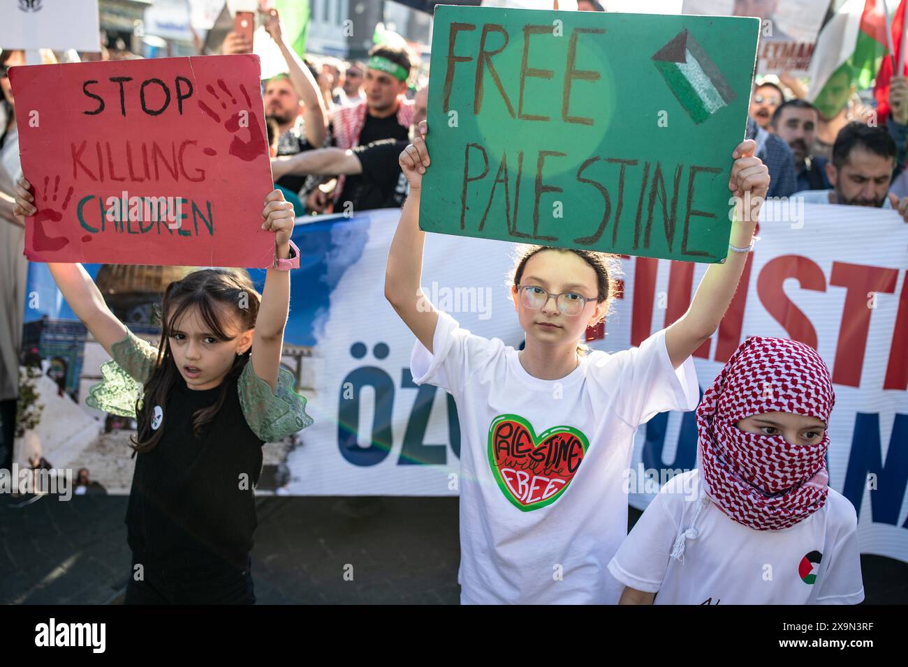 Istanbul, Turkey. 01st June, 2024. During the march, children were seen carrying banners saying 'Stop killing children' and 'free Palestine'. Demonstrators gathered in Beyazit Square to protest Israel's attacks on Palestine and marched to Hagia Sophia Square, chanting slogans. (Photo by Onur Dogman/SOPA Images/Sipa USA) Credit: Sipa USA/Alamy Live News Stock Photo