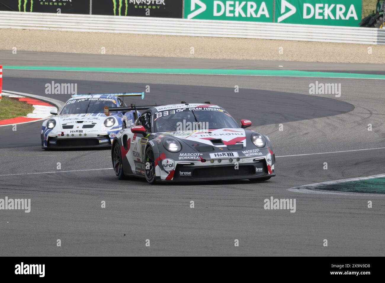 Jan Jaap van Roon (Amsterdam(NDL) / Tom Coronel (Emnes (NDL) / Paul ...