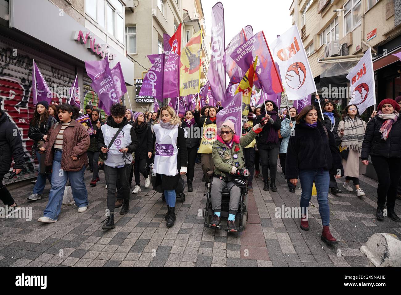 Women against violence turkey march hi-res stock photography and images ...