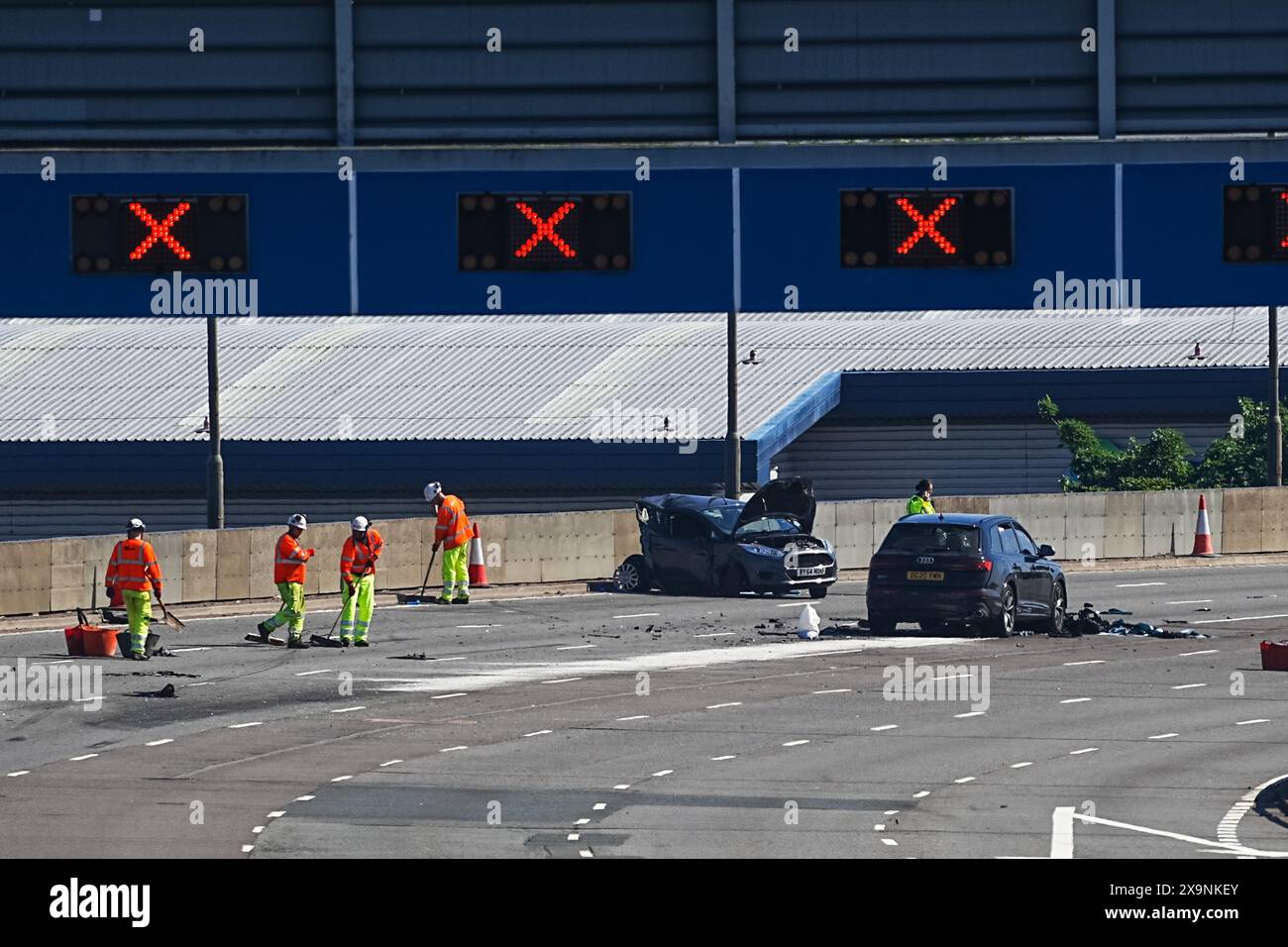 Aston expressway dead hi-res stock photography and images - Alamy