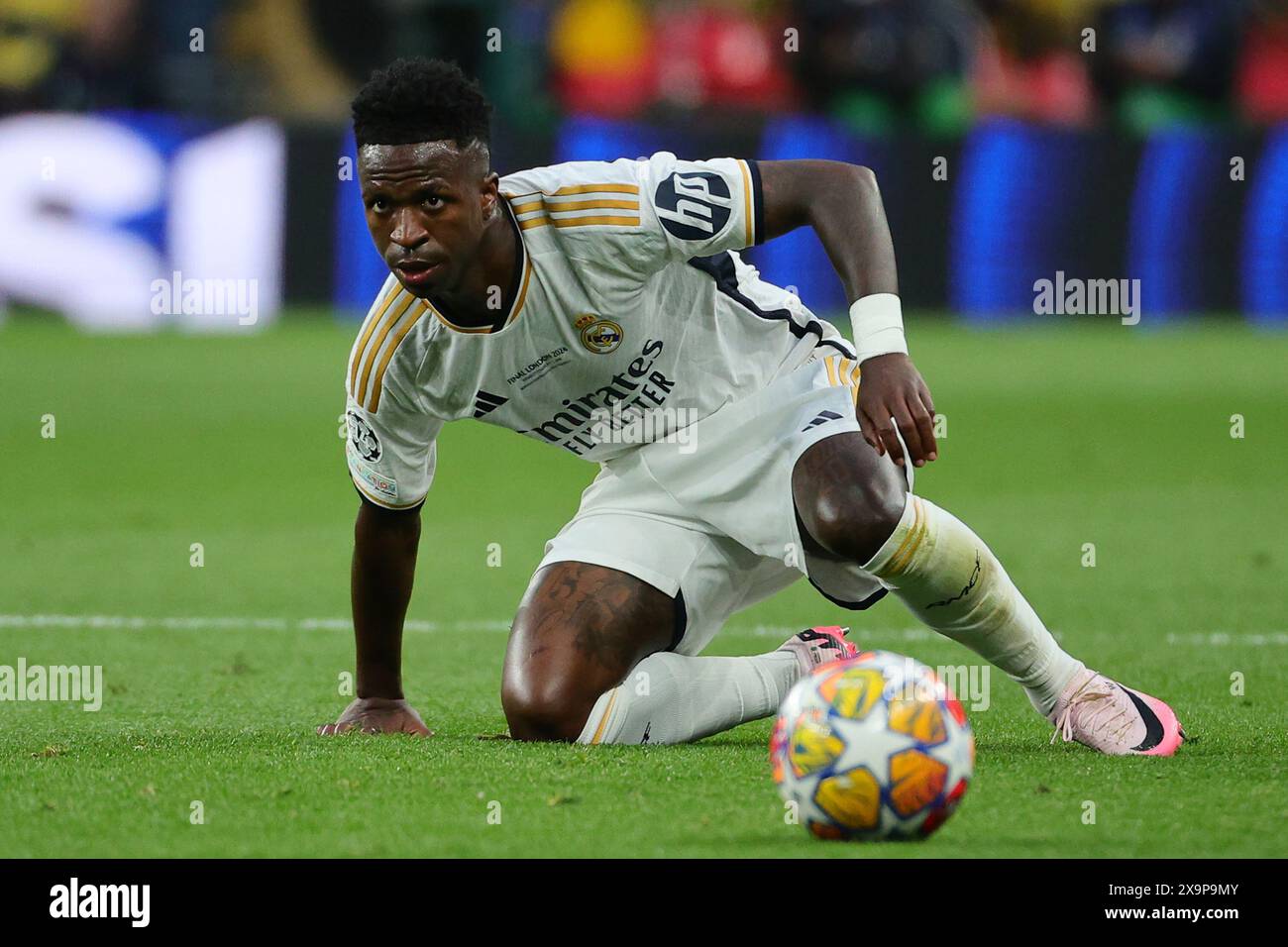 Vinícius Júnior Real Madrid CF last league match Standings Implications and Champions League Ambitions
