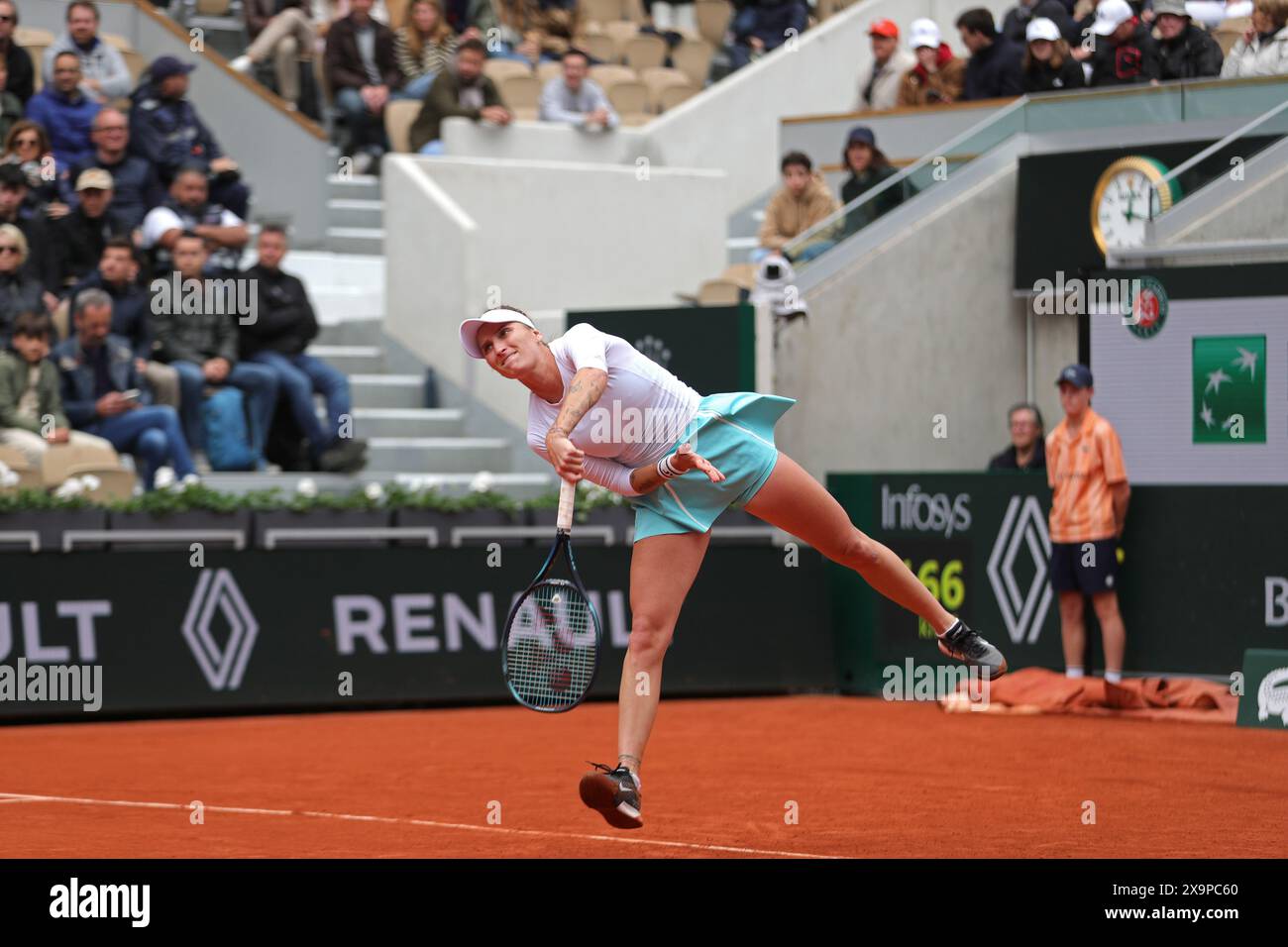 Roland Garros, Paris, France. 2nd June, 2024. 2024 French Open Tennis tournament, Day 8; Marketa Vondrousova in action during her third round win against Olga Danilovi&#x107; (ukr) Credit: Action Plus Sports/Alamy Live News Stock Photo