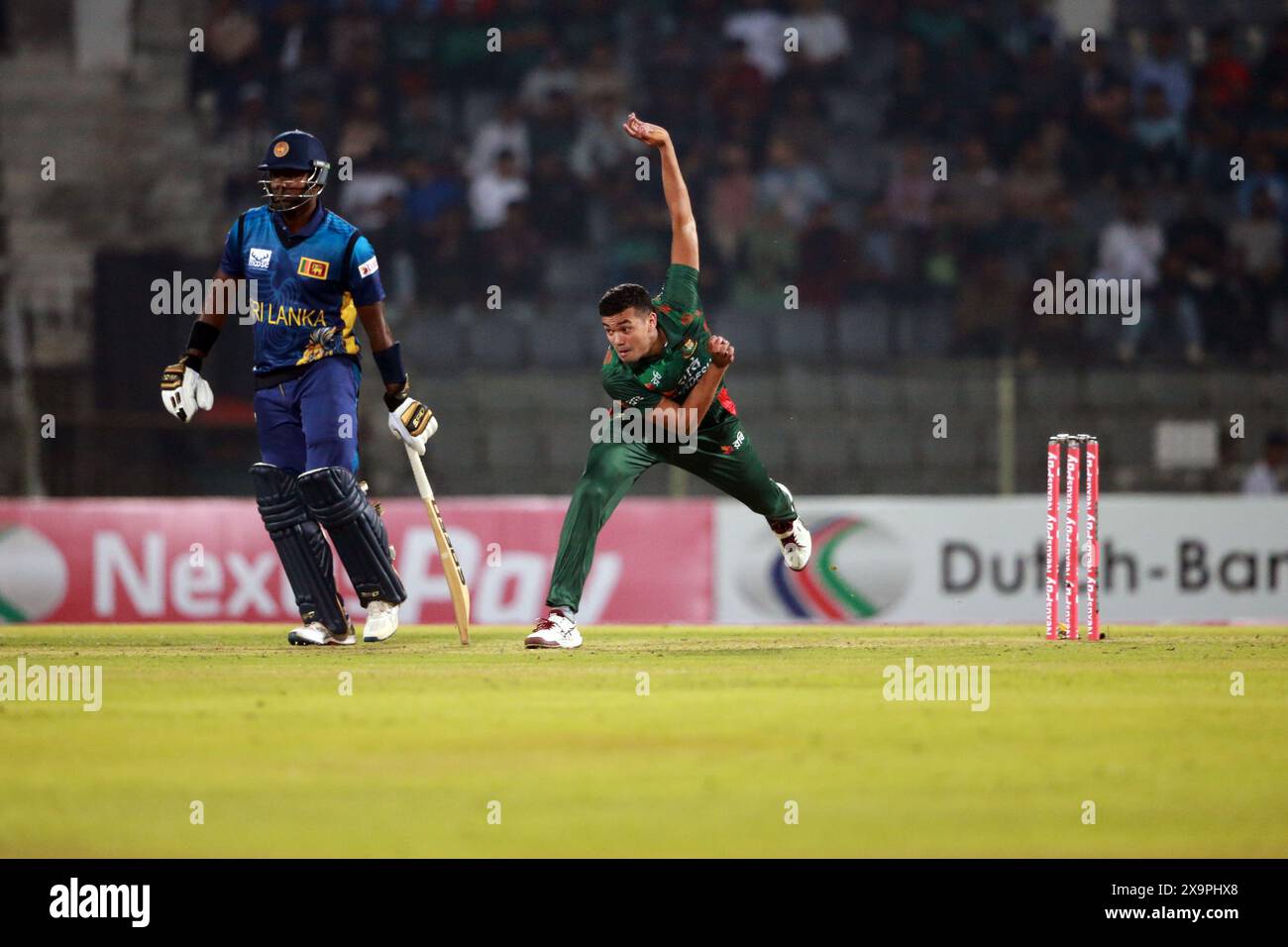 Taskin Cricketer Taskin ahmed test hi-res stock photography and images - Alamy