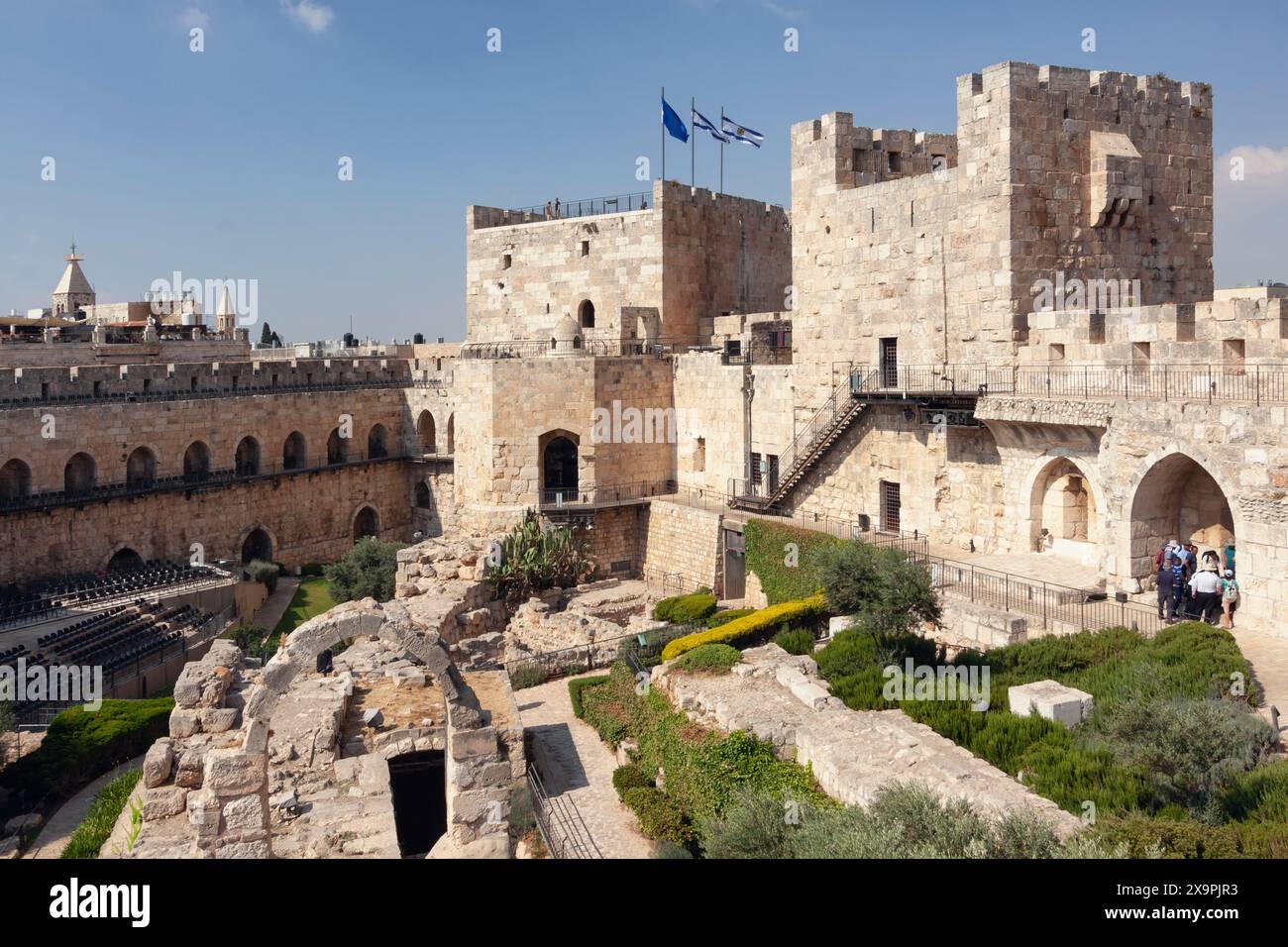 1600s-architecture-hi-res-stock-photography-and-images-alamy