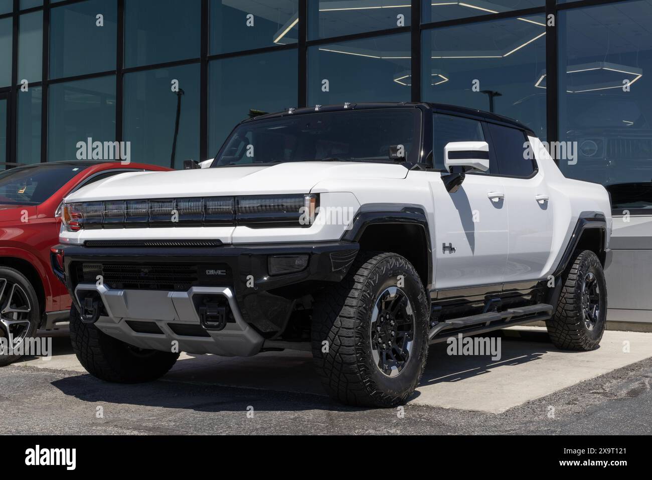 Hummers Pre Owned Indianapolis - May 30, 2024: Used GMC Hummer EV Edition 1 SUV. With ...