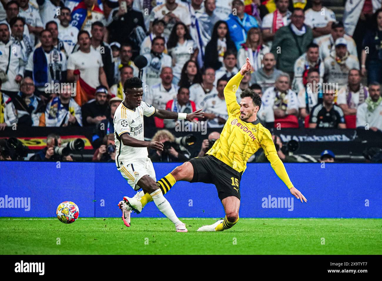 Vinicius Junior (Real Madrid, 07), Mats Hummels (Borussia Dortmund