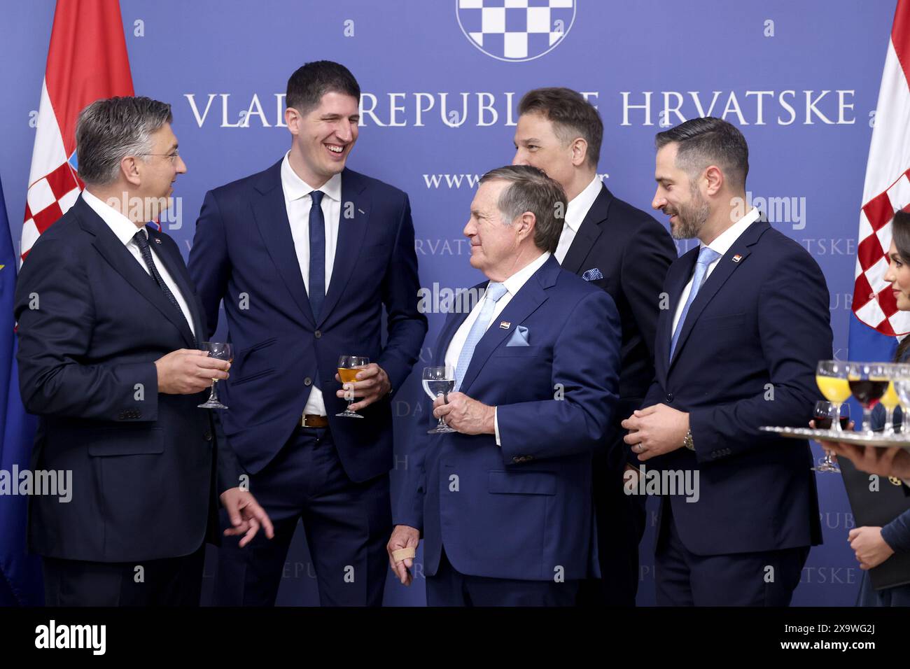 03.06.2024., Zagreb - Predsjednik Vlade Andrej Plenkovic urucio je u Banskim dvorima domovinicu hrvatsko-americkom NFL treneru Billu Belichicku.  Photo: Patrik Macek/PIXSELL Stock Photo