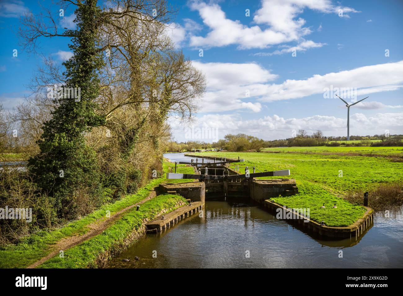 Cossington Lock 48 where a canal bypasses a weir on the River Soar. Stock Photo