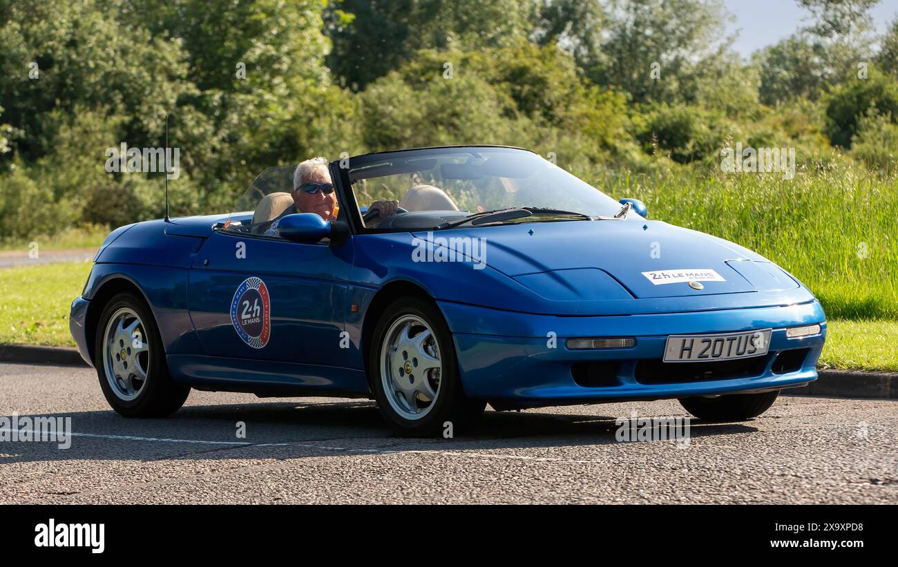 Stony Stratford,UK - June 2nd 2024: 1990 blue Lotus Elan classic ...