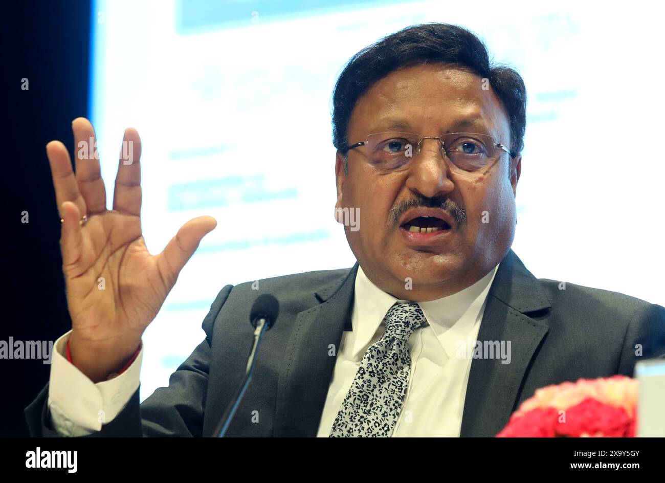 New Delhi, India. 03rd June, 2024. Chief Election Commissioner of India, Rajiv Kumar addresses a press conference. He told media that in the Lok Sbaha election 2024 country created a world record with 642 Million (64.2 crore) voters cast their vote in seven phases election. (Photo by Naveen Sharma/SOPA Images/Sipa USA) Credit: Sipa USA/Alamy Live News Stock Photo