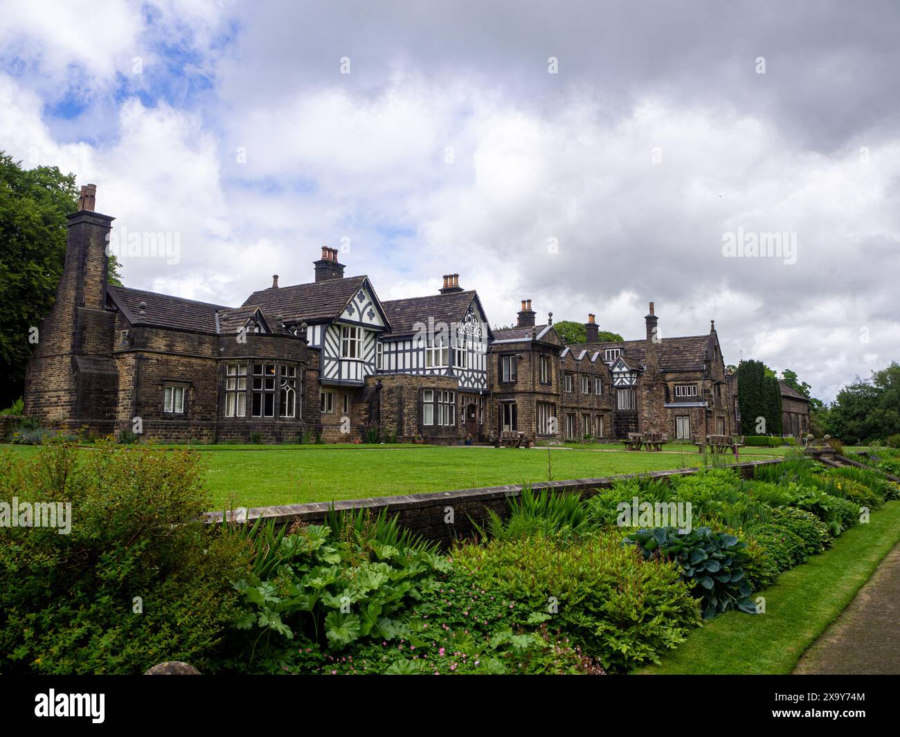 William de radcliffe hi res stock photography and images Alamy