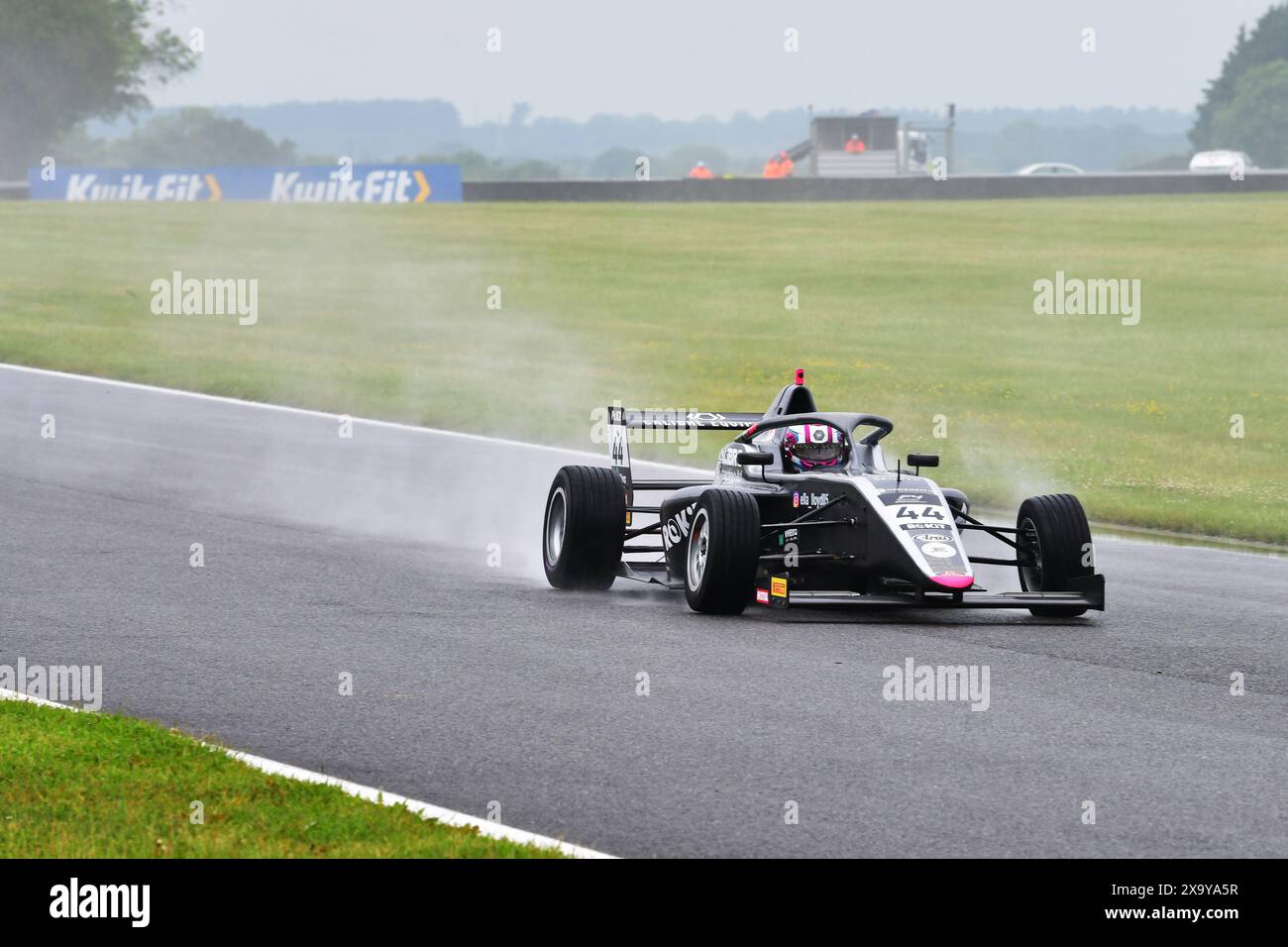 Ella Lloyd, JHR Developments, ROKiT F4 British Championship, certified by the FIA, three twenty minute races over the weekend on the Snetterton 300 ci Stock Photo