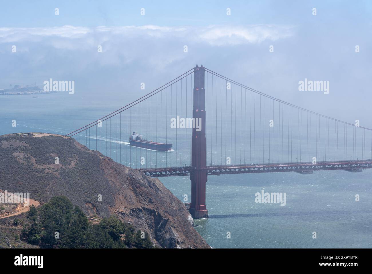 The iconic Golden Gate Bridge in San Francisco, California, USA Stock Photo