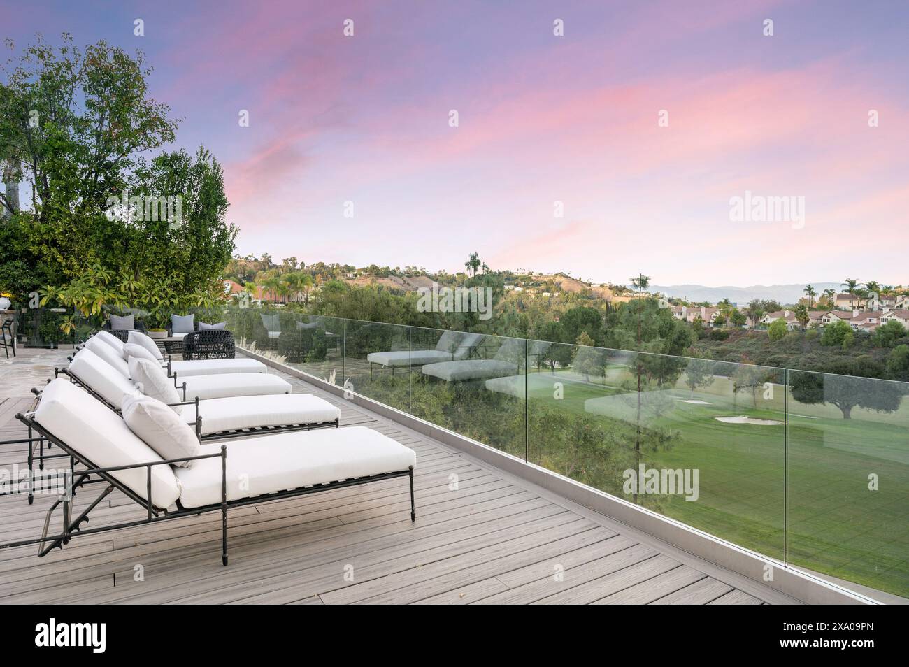 Stunning balcony hi-res stock photography and images - Alamy